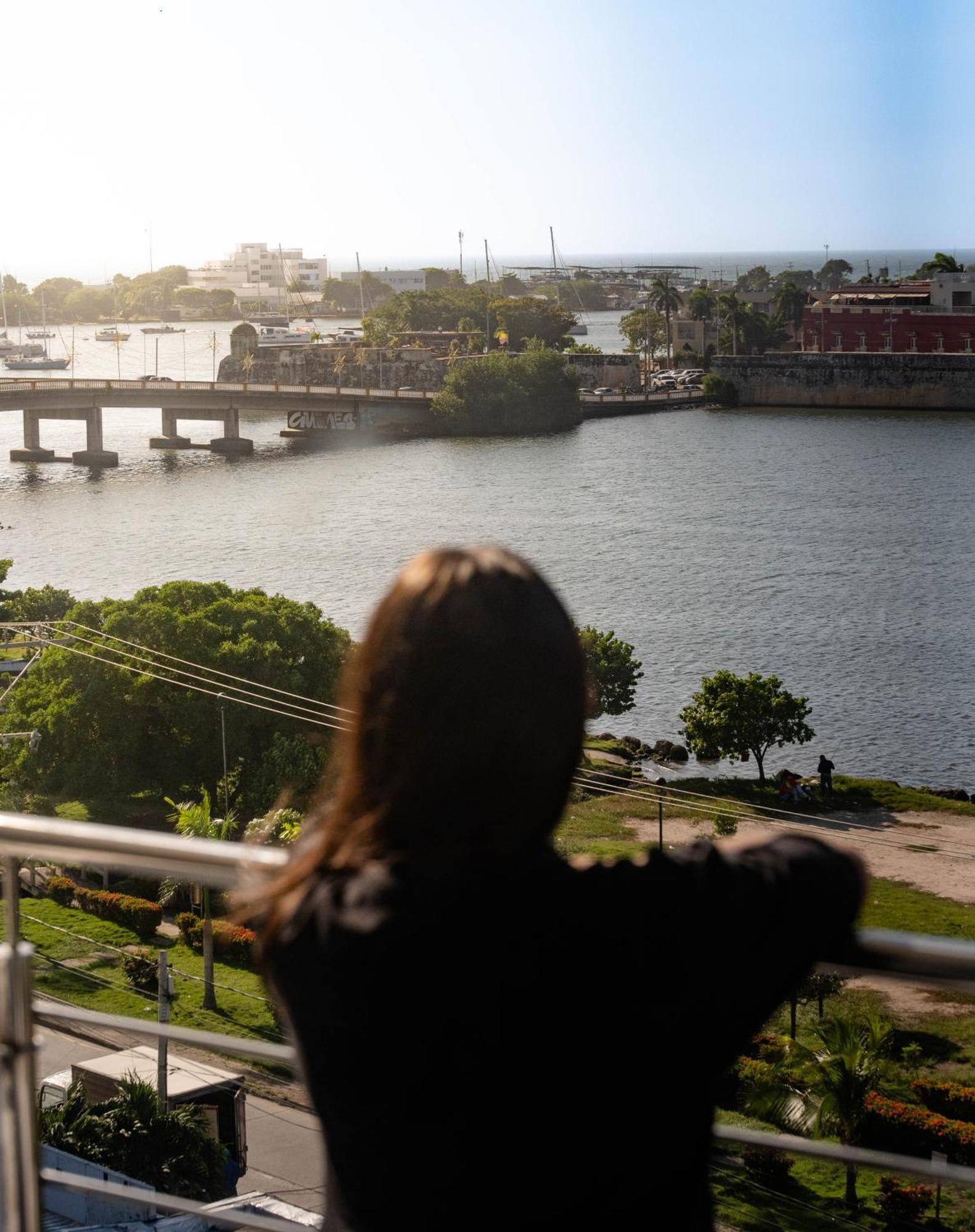 Bahia 79 Apartasuites Cerca al Centro Cartagena Bagian luar foto
