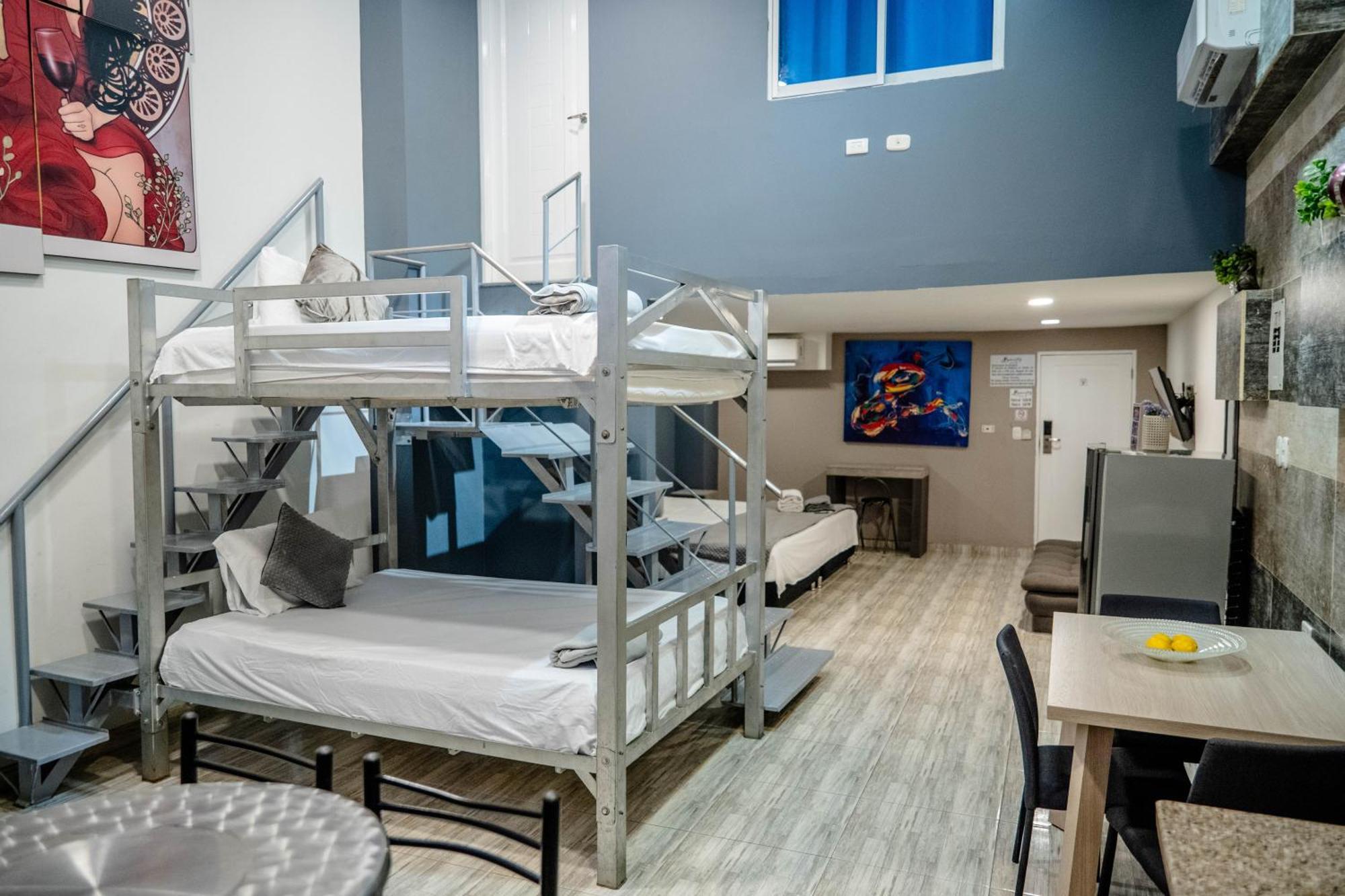 Bahia 79 Apartasuites Cerca al Centro Cartagena Bagian luar foto