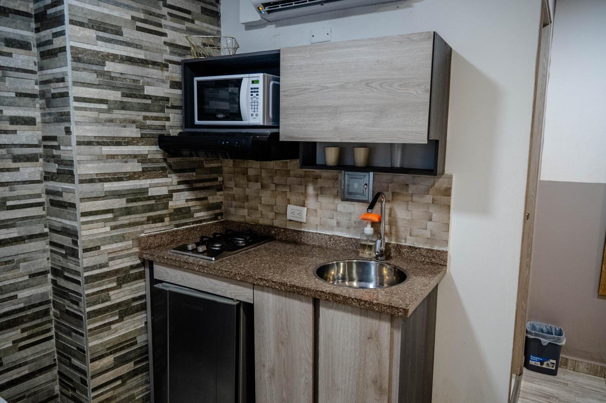 Bahia 79 Apartasuites Cerca al Centro Cartagena Bagian luar foto