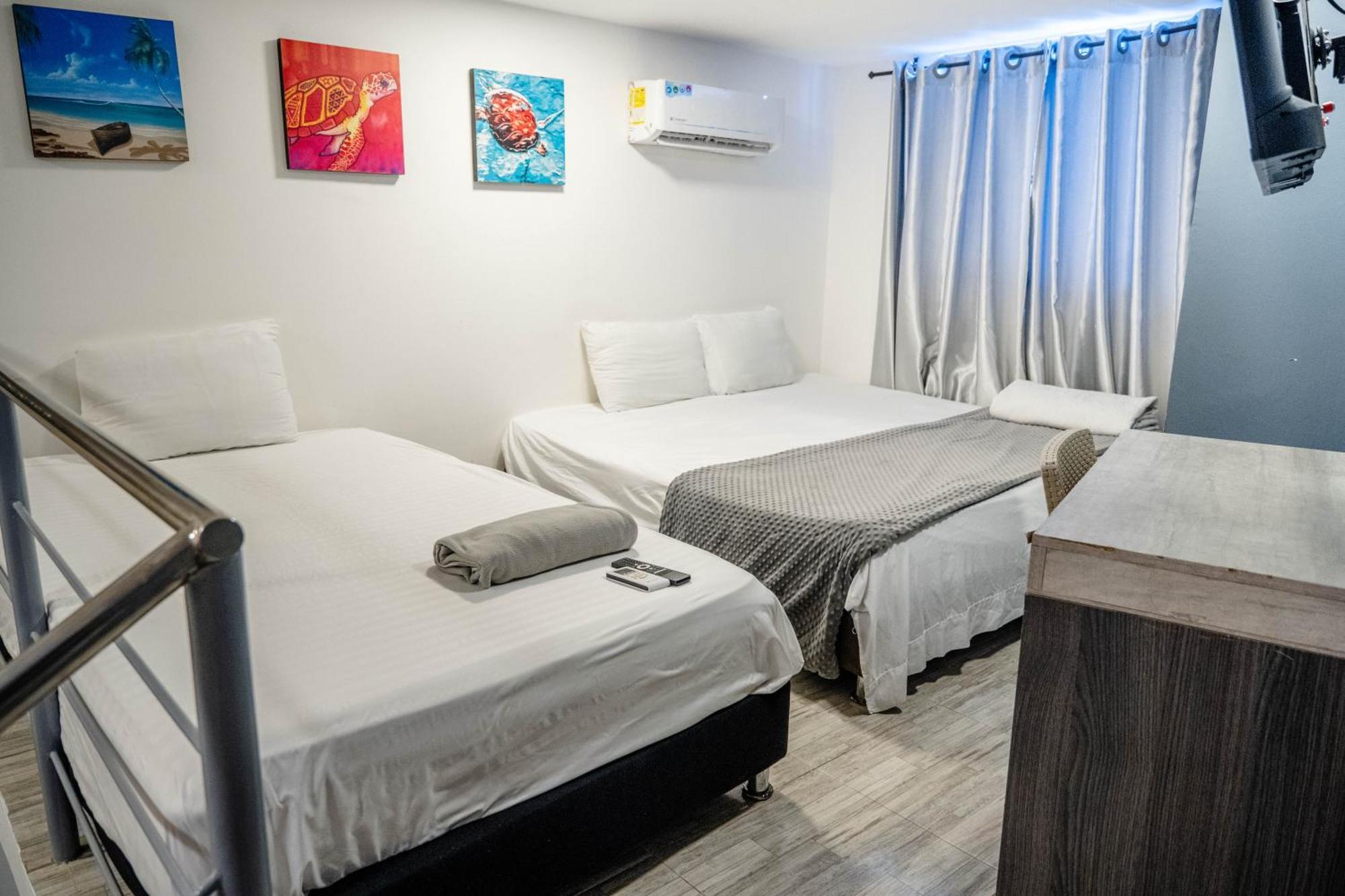 Bahia 79 Apartasuites Cerca al Centro Cartagena Bagian luar foto