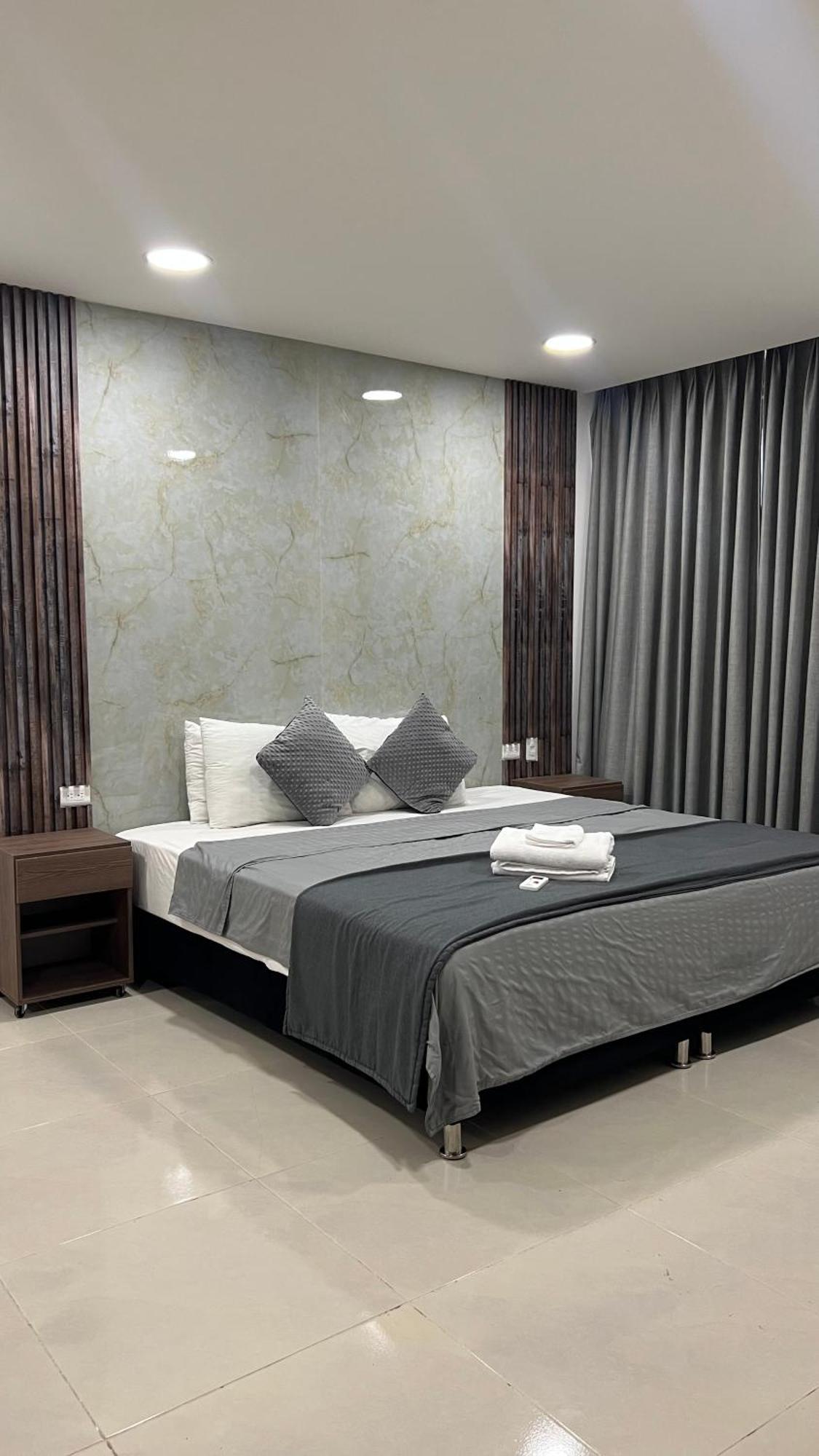 Bahia 79 Apartasuites Cerca al Centro Cartagena Bagian luar foto