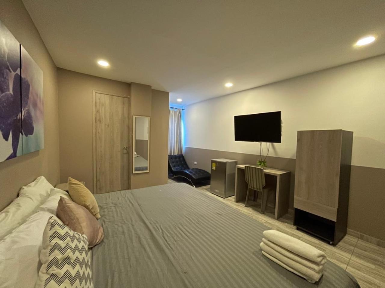 Bahia 79 Apartasuites Cerca al Centro Cartagena Bagian luar foto