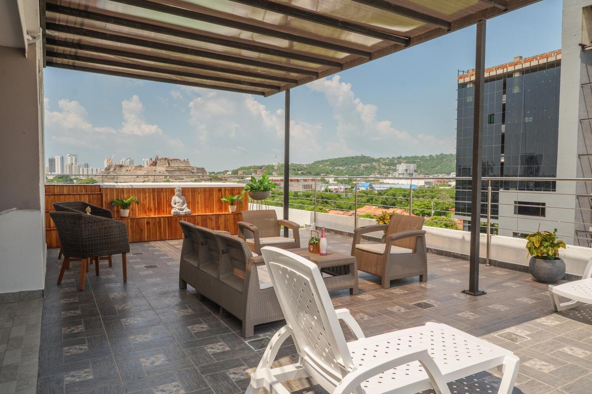 Bahia 79 Apartasuites Cerca al Centro Cartagena Bagian luar foto