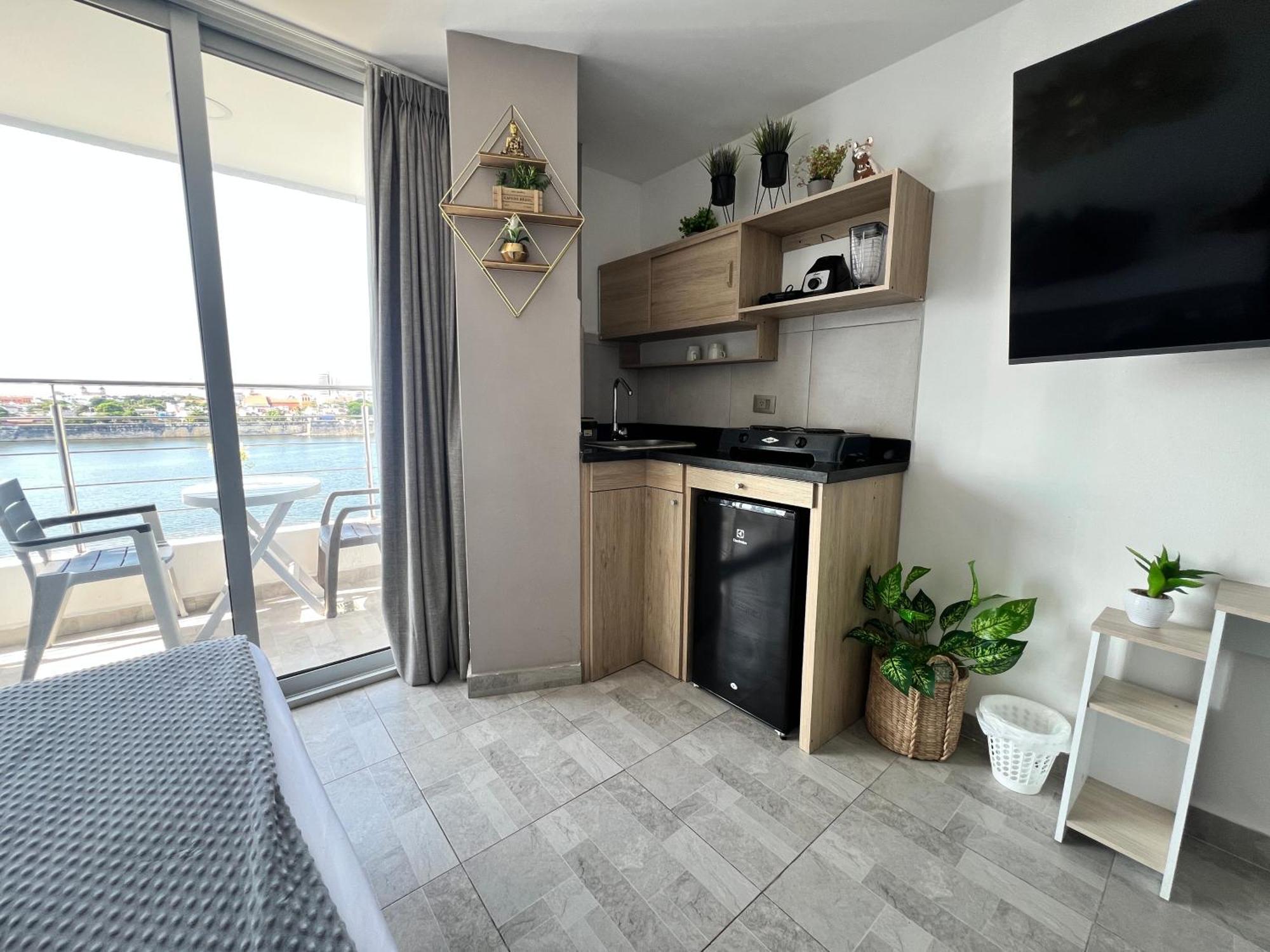 Bahia 79 Apartasuites Cerca al Centro Cartagena Bagian luar foto